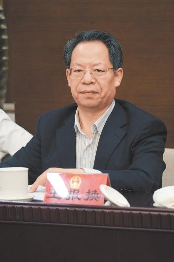 王报换代表：加强治理确保人工智能健康发展