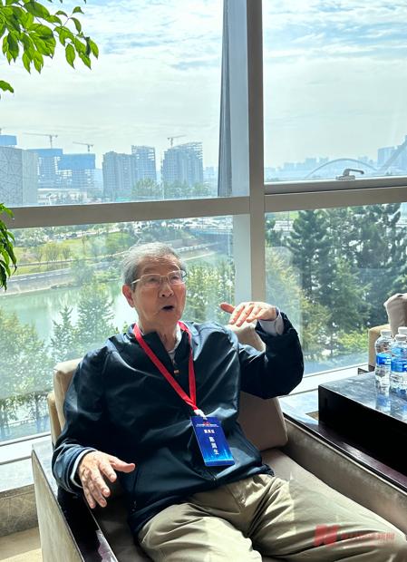 中国科学院院士陈润生：人工智能大模型仍在发展初期生物医药行业的应用刚刚开始